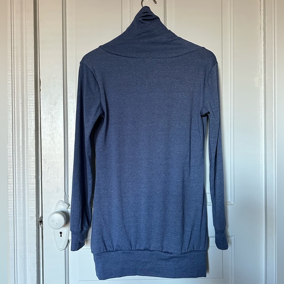 NWT Levaca Long Sleeve Tunic Top SIZE S - Picture 6 of 12